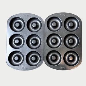 Wilton Doughnut Pan Set of 2 NWOT